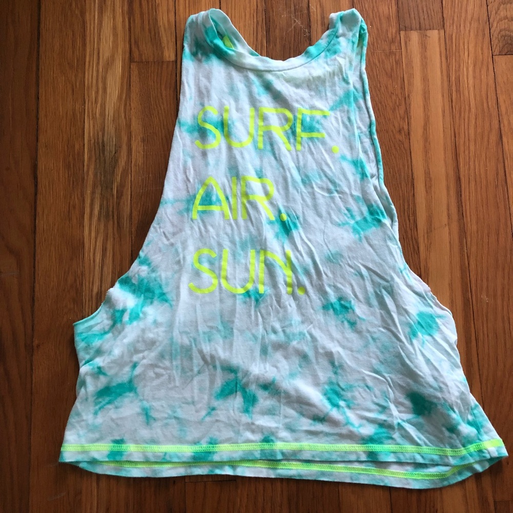 Surf air sun tank